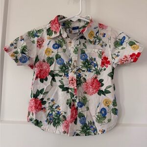 Beachy Floral Button-Down Shirt - White with Red, Blue & Yellow Flowers